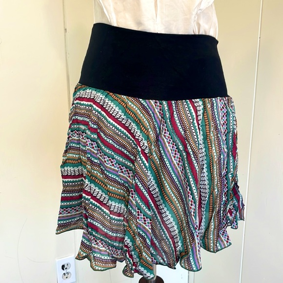 Culture Shop Multi Colored Skirt Medium Comfortable Waist Worn Once - Picture 4 of 7